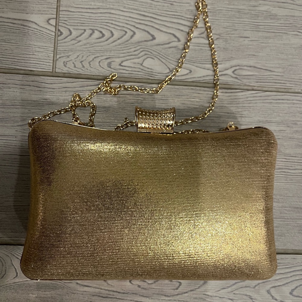 Gold Embellished Floral Clutch - Picture 8 of 12